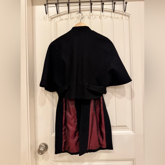 BCBGMaxAzria Black Wool Blend Military Cape Style Jacket w Long Front. Size XS - Picture 3 of 9